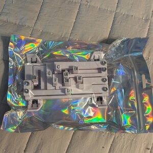 White Guitar Chord Presser